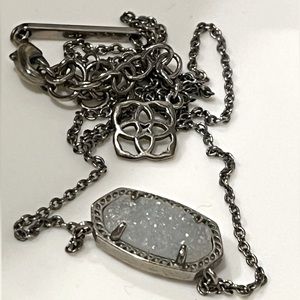 Kendra Scott Necklace